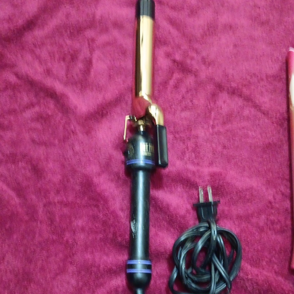 Gold and Black Curling Iron - Picture 5 of 15
